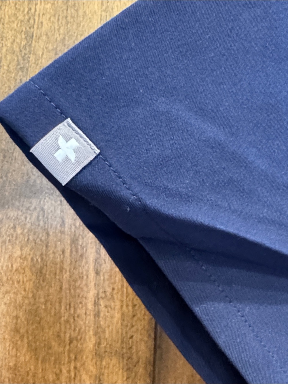 Figs Navy V-Neck Short Sleeve Medical Top - Picture 4 of 5